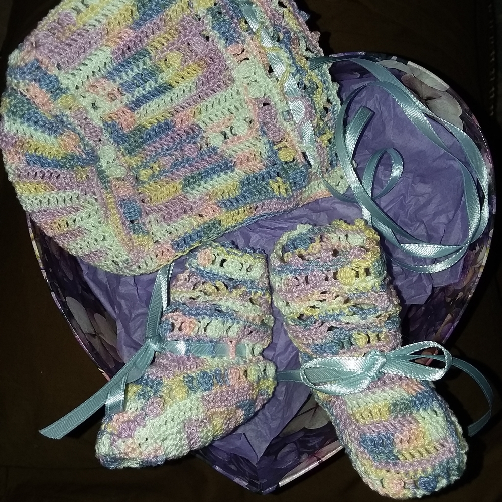 Beautifully Crochet Unisex Baby Set